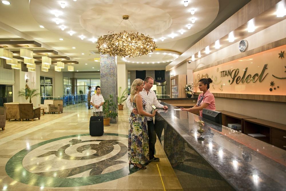 Titan Select Hotel Konaklı Εξωτερικό φωτογραφία